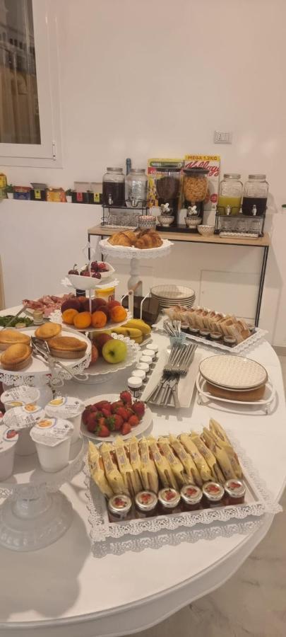 Reluxe Private Wellness Panzió Lecce Kültér fotó
