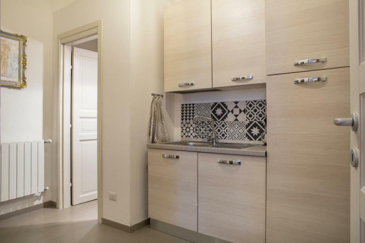 Reluxe Private Wellness Panzió Lecce Kültér fotó