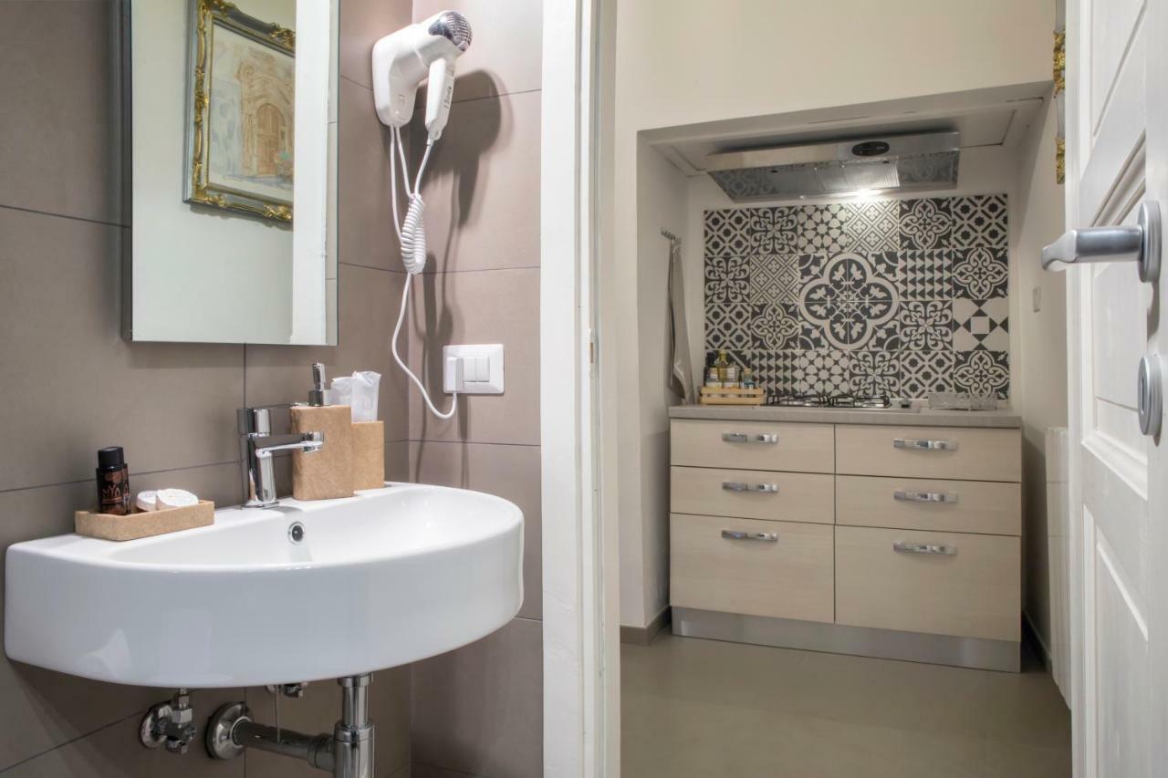 Reluxe Private Wellness Panzió Lecce Kültér fotó