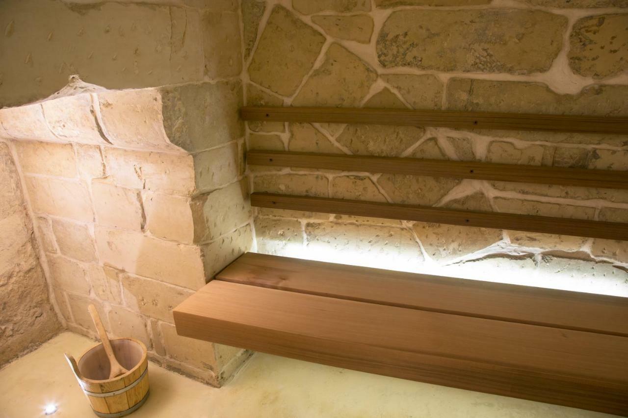 Reluxe Private Wellness Panzió Lecce Kültér fotó